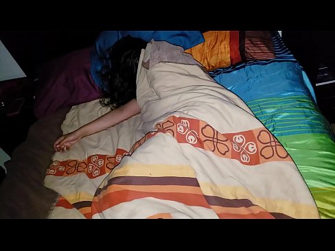 ❤️ Stepson jgħajjar lill-mara żagħżugħa tiegħu waqt li torqod. ☑ Vidjo porn lilna mt.villagesexvideos.ru ﹏